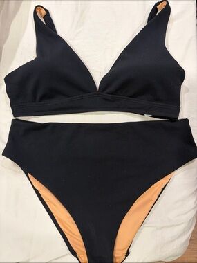 Primark Black High-Waist Two-Piece Bikini with Peach Lining